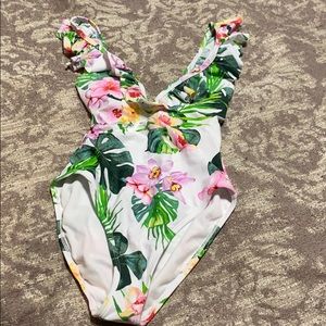 One pcs Ruffle Swimsuit